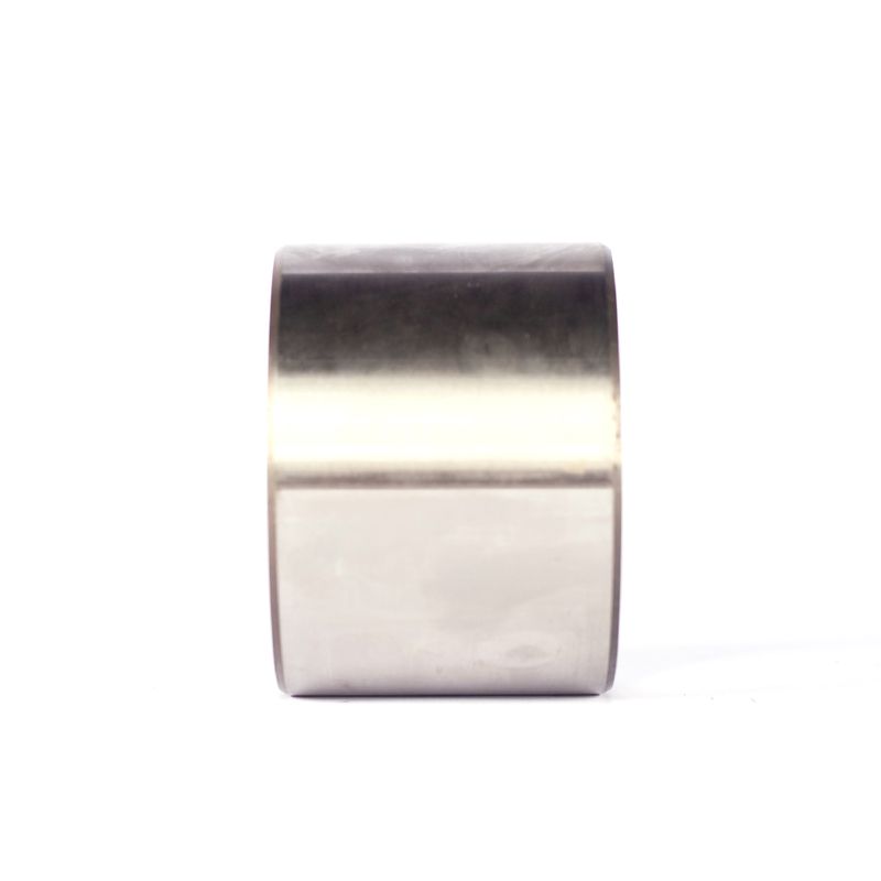 Bucha-Luva-de-aco-medio-carbomo-de-Tracao-Dianteira-New-Holland-5136120