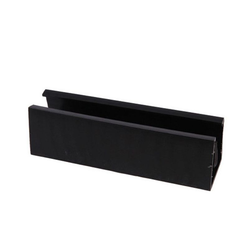 Canal-de-Plastico-de-Protecao-New-Holland-AG-87602661